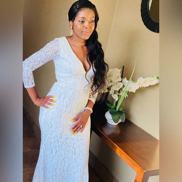 💕💕💕💕Meet your Posh Posher Kim💝 - Picture 1 of 1